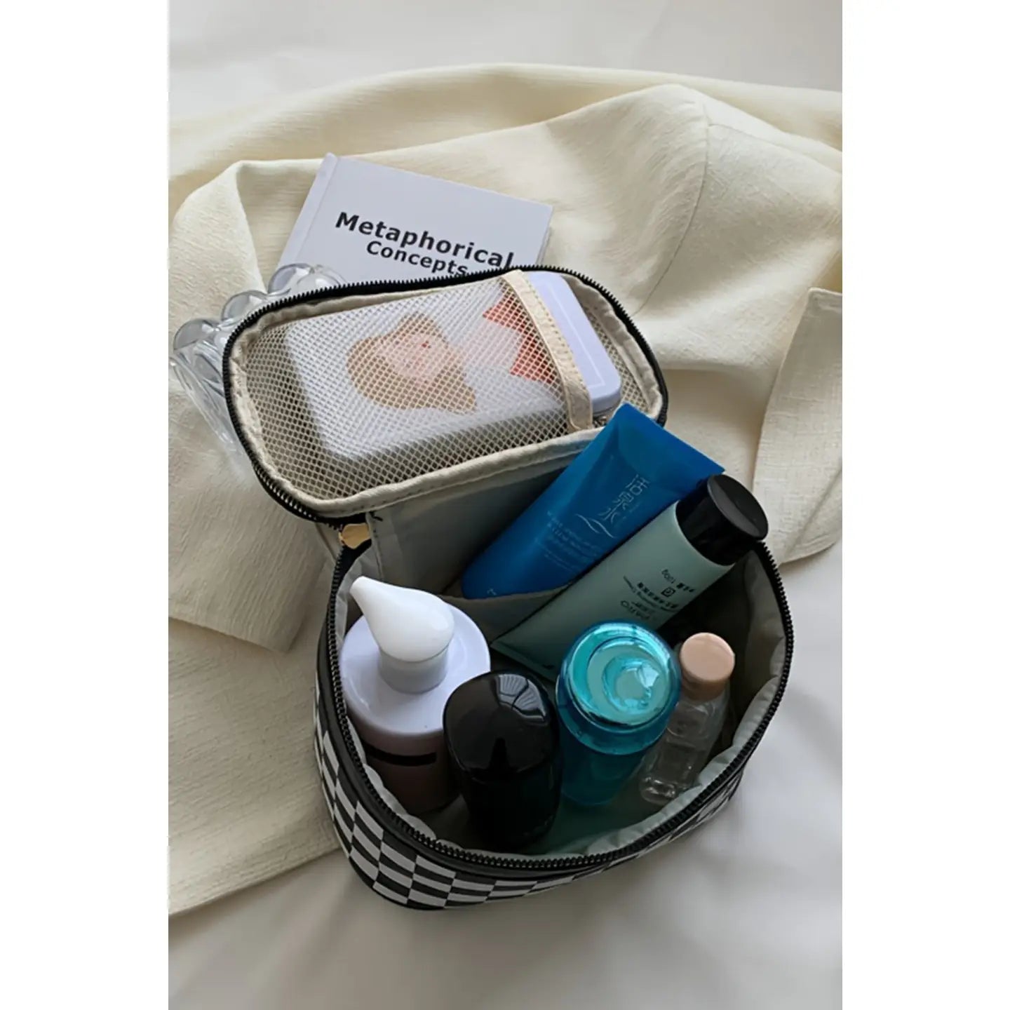 Checkered Zipper Handle Cosmetic Bag