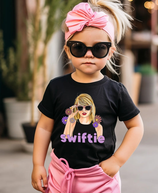 Taylor Swift 'Swiftie' Shirt